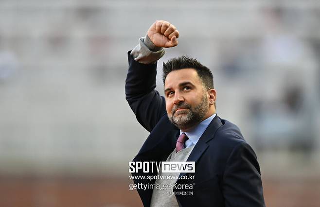 애틀랜타 사장까지 “김하성 남아줘” 눈물겨운 구애… 이제 사생결단 들어가나, “FA 되기 전 계약해라”