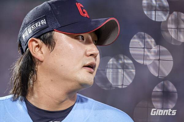 '빅딜' 이후 1년, 롯데도 두산도 웃을 수 없었다…그래도 1차 손익계산서는 '롯데 압승', 미래는 어떨까