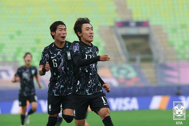 월드컵 맞대결 상대 확정됐다, ‘오피셜’ 공식발표…가까스로 토너먼트 진출한 한국, 16강서 모로코와 격돌