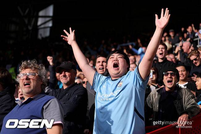 “한국이 또 문화 훔쳤다” 맨시티가 가담했다고?... “중국 문화에 칼 꽂았다” 맨시티 향한 중국의 분노-스폰서 압박까지