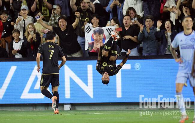 ‘내 골보다 흥민이 형이 먼저’…부앙가 혼낸 손흥민 “내가 손짓하긴 했지만 욕심냈어야지”