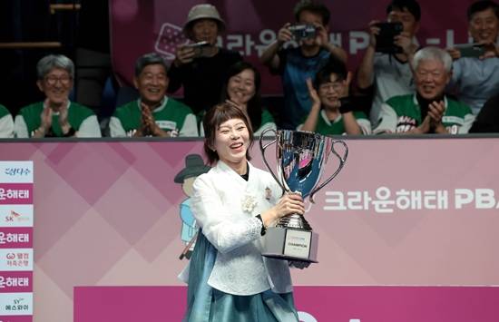 '스롱 제치고 랭킹 1위→누적 상금 8억 돌파' 김가영, 왜 우승하고도 '죄송하다' 했나…