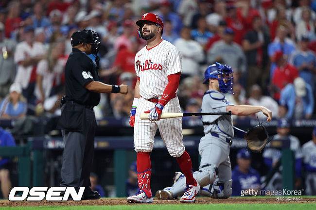 ‘스넬 6이닝 9K 무실점+오타니 1타점 적시타’ 다저스, 적지에서 2연승…김혜성, 또 PS 데뷔 무산 [NLDS2]