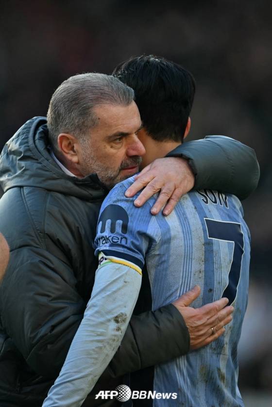 'SON 없이' 홀로서기 대실패, EPL 복귀 99일 만에 경질 유력... 포스텍 체면 말이 아니다