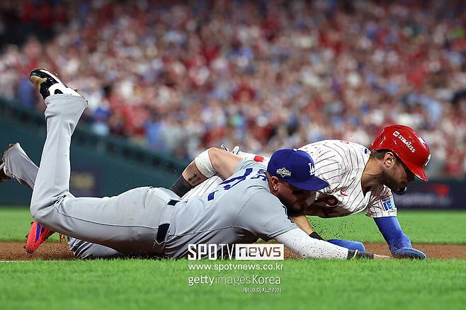 다저스 9회말 호러쇼에도 웃었다…베테랑 허슬이 타선 깨우고, 오타니 적시타→사사키 세이브