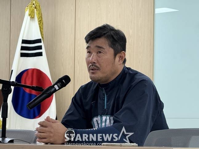 '아...' 이호준 감독 끝내 눈시울 붉혔다, 김형준 골절되고도 홈런→