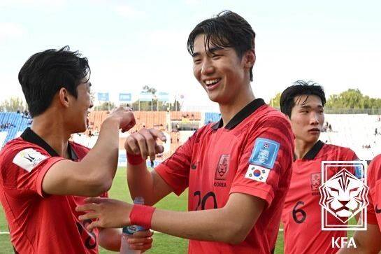 독일 임대→2년 만에 국대 복귀...'대형 수비수' 김지수의 각오