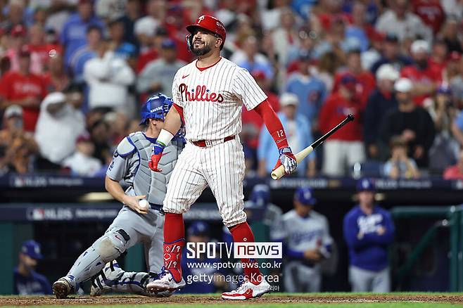 오타니와 다저스 넘으면 뭐하나, PS서는 달러로 만든 허수아비… 업셋에 야마모토라니 ‘절망’