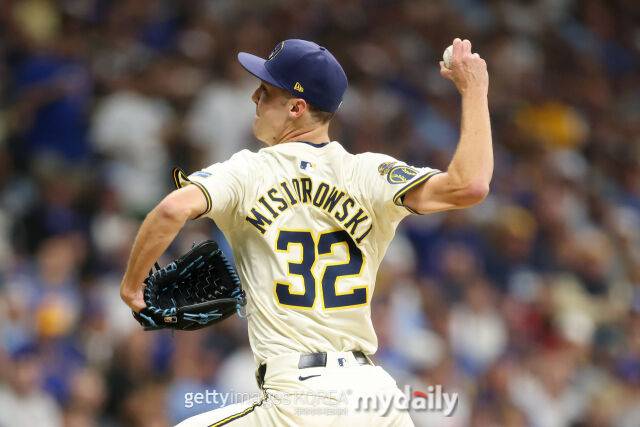 '미쳤다' 168km 실화인가, 이래서 괴물 신인이라 불렸구나…동료들 놀랐다