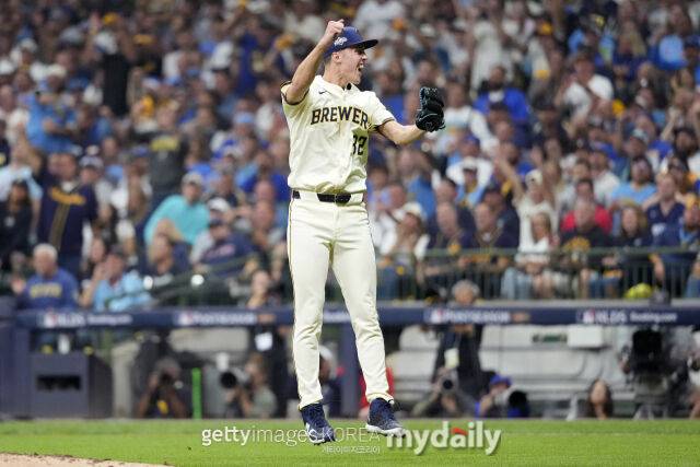 '미쳤다' 168km 실화인가, 이래서 괴물 신인이라 불렸구나…동료들 놀랐다
