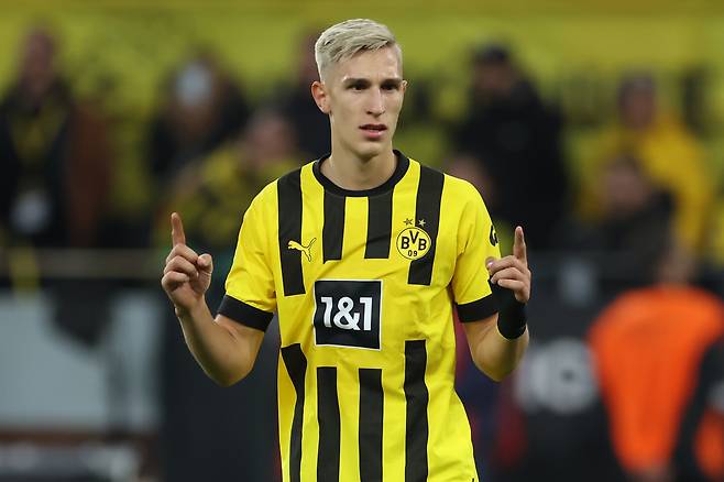 ‘韓 축구 절망적 소식’ 김민재, 바이에른 뮌헨서 방출 유력…콤파니 감독, 내년 여름 ‘대형 센터백’ 두 명 영입한다