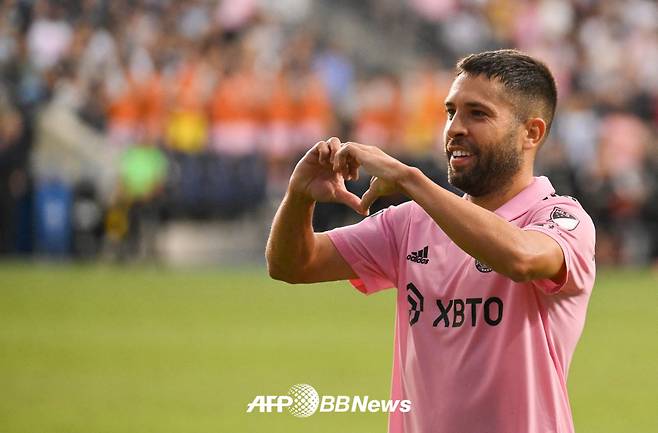 [오피셜] 또 한 명의 레전드가 떠난다, MLS에서 선수 은퇴 선언한 알바