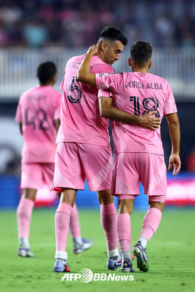 [오피셜] 또 한 명의 레전드가 떠난다, MLS에서 선수 은퇴 선언한 알바