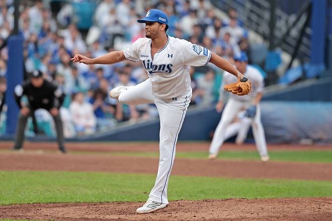 홈런왕도 꼼짝 못한 154km 미친 강속구…삼성에 새로운 가을 히어로가 나타났다