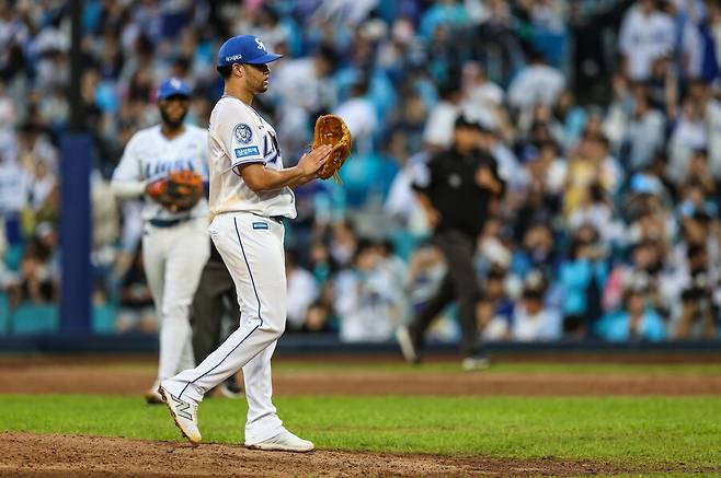 홈런왕도 꼼짝 못한 154km 미친 강속구…삼성에 새로운 가을 히어로가 나타났다