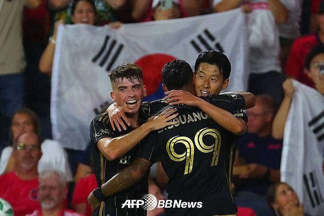 손흥민 '초대형 변수' 찾아온다, 올 시즌 끝으로 바뀌는 'LAFC 감독'