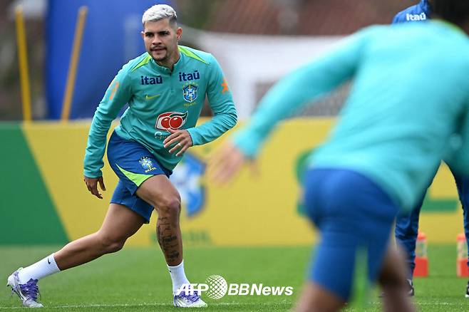 '한국전 출전 어려워졌다' EPL 뉴캐슬 소속 2명, 항공편 문제로 뒤늦게 합류