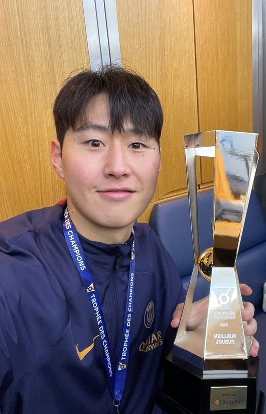 '당장 데려오자' LEE, 벤치 멤버 전락에 EPL 구단 화들짝...