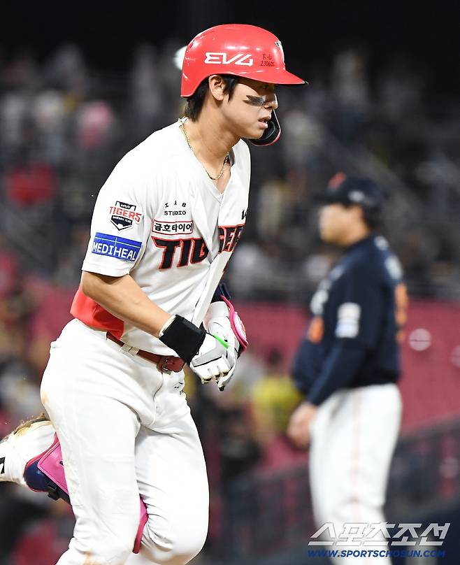 '역대 최고 124억인데?' 왜 박찬호 100억설 나오나…KIA, 너무 비싸면 대안은 있다