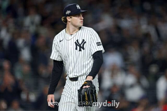 162km KKKKKKKKKKKK 무명선수, 또 양키스 구세주로 등극하나…1⅔이닝 강판 악몽의 팀 만난다