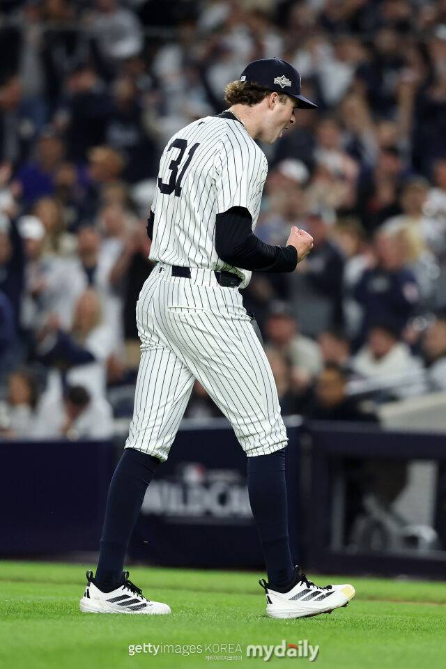162km KKKKKKKKKKKK 무명선수, 또 양키스 구세주로 등극하나…1⅔이닝 강판 악몽의 팀 만난다