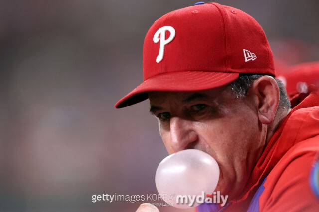 다저스에 스윕패 위기인데, 왜 ERA 6점대 투수 선발로 낙점했나…팀 다승 3위 대기, 감독 이유 설명하다