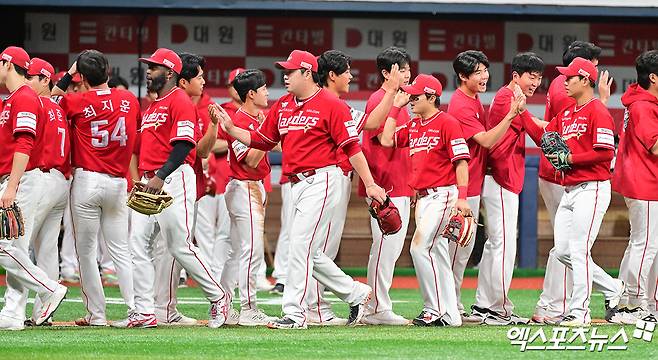 첫 가을야구 앞둔 선수가 무려 11명…