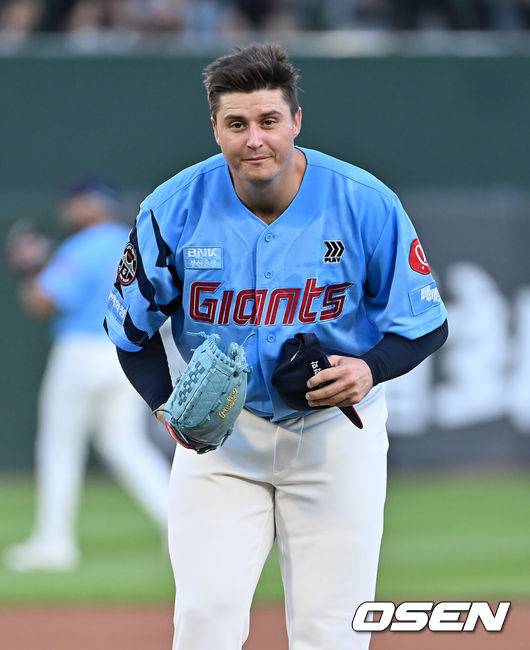 시즌 중 방출됐는데…골든글러브 후보 오르다니, 前 롯데 데이비슨 포함 83명 'LG 최다 12명-두산 최소 5명'