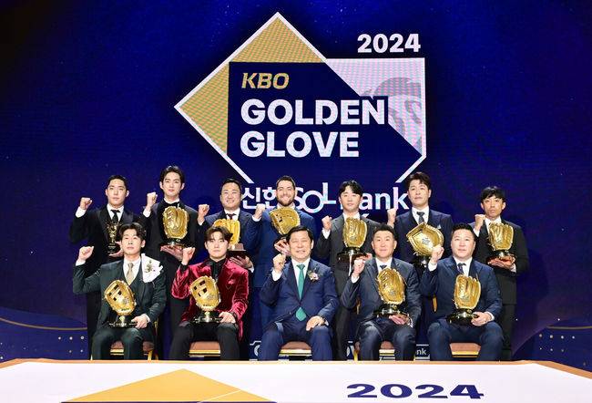 시즌 중 방출됐는데…골든글러브 후보 오르다니, 前 롯데 데이비슨 포함 83명 'LG 최다 12명-두산 최소 5명'