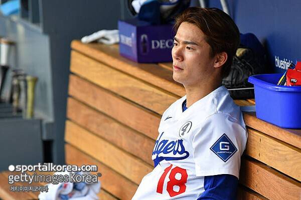 '이럴 수가' 4615억 에이스가 와르르, 56홈런 거포 넘지 못했다…5회도 못 채우고 조기 강판, 다저스 NLCS행 미뤄질까