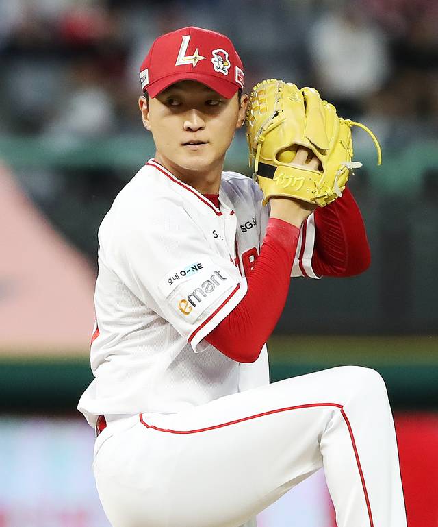박진만도 놀랐다 “전력분석팀도 몰랐을 것”…SSG 준PO 2차전 선발 김건우 파격 선택