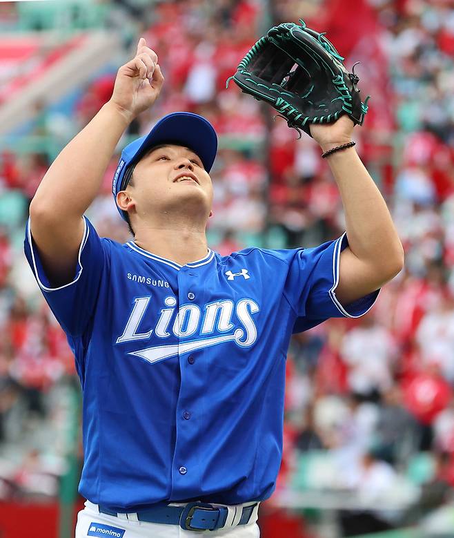 “엄상백 보고 있나?”…가을만 되면 고개 숙였던 최원태, 6이닝 8K 무실점 완벽투로 70억 몸값 증명+ 포스트시즌 잔혹사까지 한 방에 날렸다