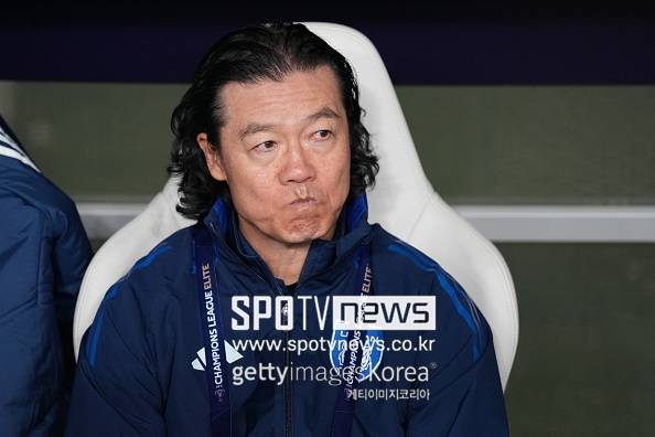 '홍명보 감독 나가고 계속 흔들린다' 홍명보OUT→1년 3개월 만에 감독 교체만 2번...울산의 파격 승부수는 통할까