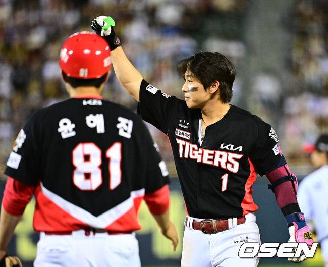 김태형 3년차에 비로소 FA 선물?…박찬호? 강백호? ‘큰 손’ 롯데가 100억 시장에 참전하나