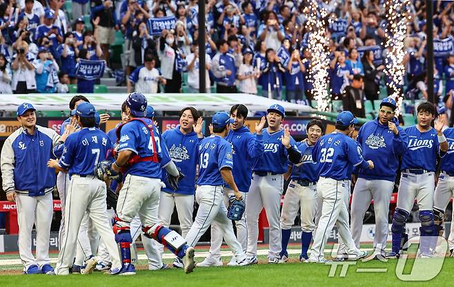 비 오는 인천, 동상이몽…강행 원하는 삼성, 순연 바라는 SSG[준PO]