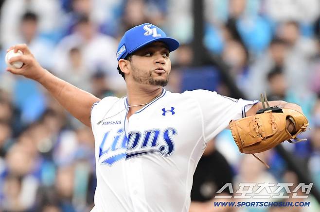 '에이스가 장염이라니' SSG, 가을 단비에 시간 버나…비 그칠 기미 없는 랜더스필드, 2차전 개시 불투명