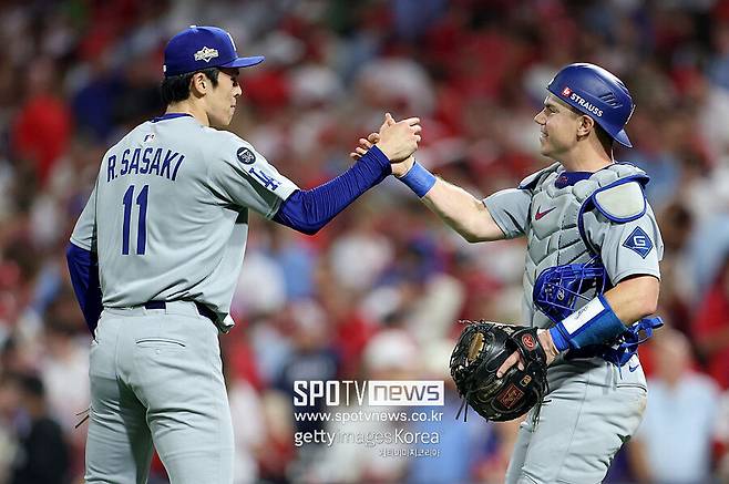 사사키 일시불로 계약금 청산, 알고 보니 가을 무적… 22⅓이닝 ERA 0이라고? 다저스는 어디까지 내다본 것인가
