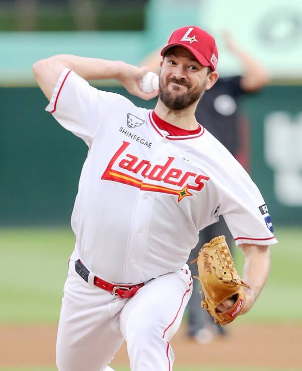 가을장마에 SSG 웃고 삼성 운다…준PO 2차전 우천 취소 되나?