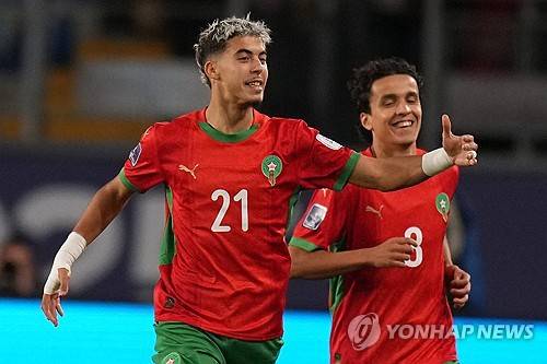 '자책골' 韓, 아시아 최초 기록 물거품… U-20 월드컵 '3회 연속' 4강 무산→이창원호, 모로코에 1-2 패배+16강 조기탈락