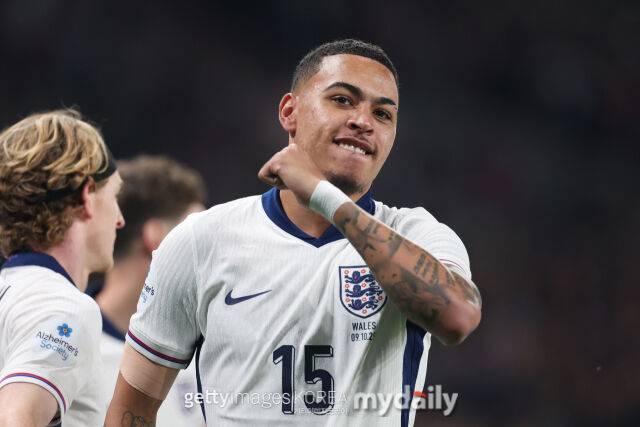 20분 만에 3실점이라니 38년 만의 기록 희생양됐다…맨체스터 유나이티드 前 캡틴 맹비난