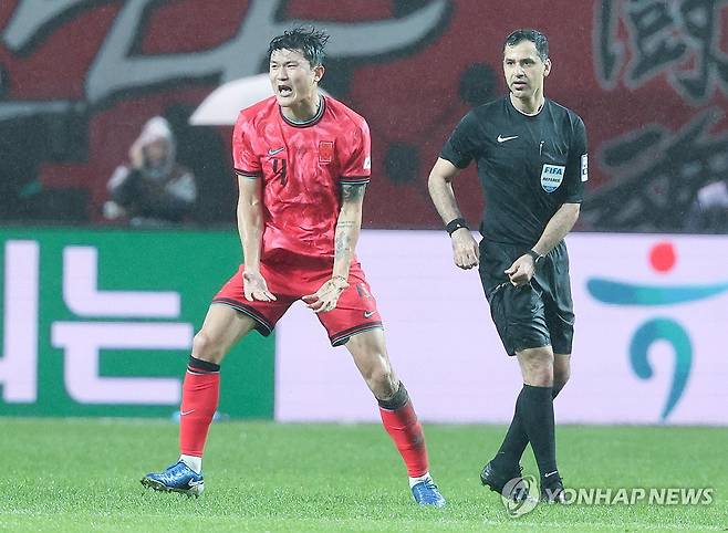 어이없는 실수로 대패의 빌미…김민재