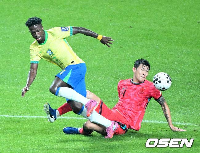 적장도 김민재도 한 목소리로 말한 홍명보호 스리백,