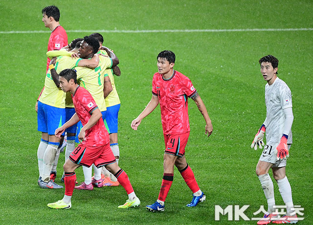 ‘0-5 굴욕’ 2002 멤버 이영표의 브라질전 리뷰…“무얼 얻었는지가 중요한데 큰 배움 없었어, 오히려 두려움만 쌓였다”