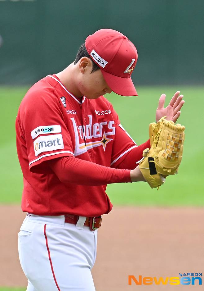 ‘1-2회 KKKKKK 퍼펙트’ 김건우, 역대 포스트시즌 최초 대기록 달성