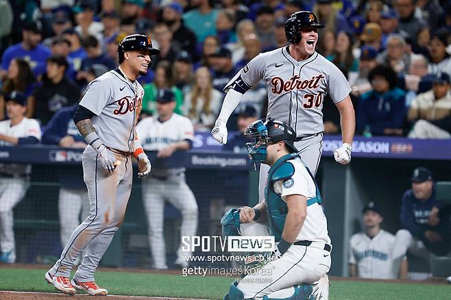 'MLB 역대 최초 썼다' 9이닝 모자라 15이닝 298분 명승부→시애틀 24년 만의 ALCS…폴랑코 끝내기