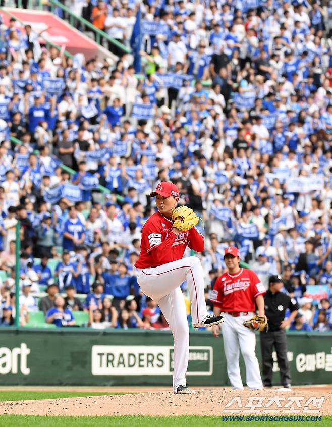'KKKKKK' KBO 최초 기록 쓰고도 3⅓이닝 조기 강판…왜?[준PO 현장]