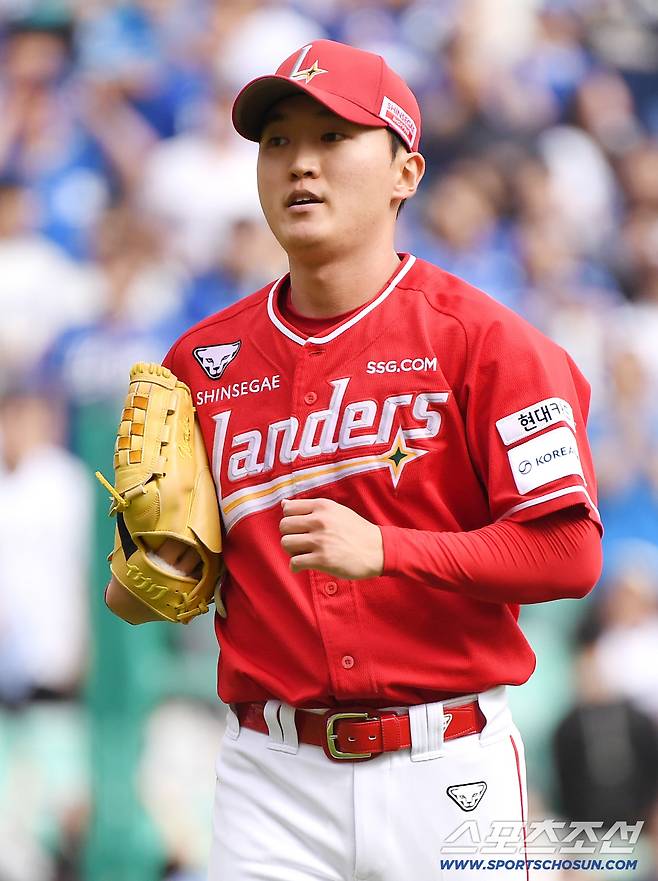 'KKKKKK' KBO 최초 기록 쓰고도 3⅓이닝 조기 강판…왜?[준PO 현장]