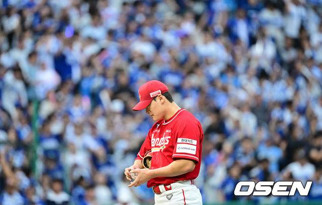 “그 동안 구박 많이 했는데…” 트레이드 안 했으면 어쩔 뻔, 지명권+5천만원 안 아깝다. ‘첫 승’ 사령탑도 대만족 [준PO2]