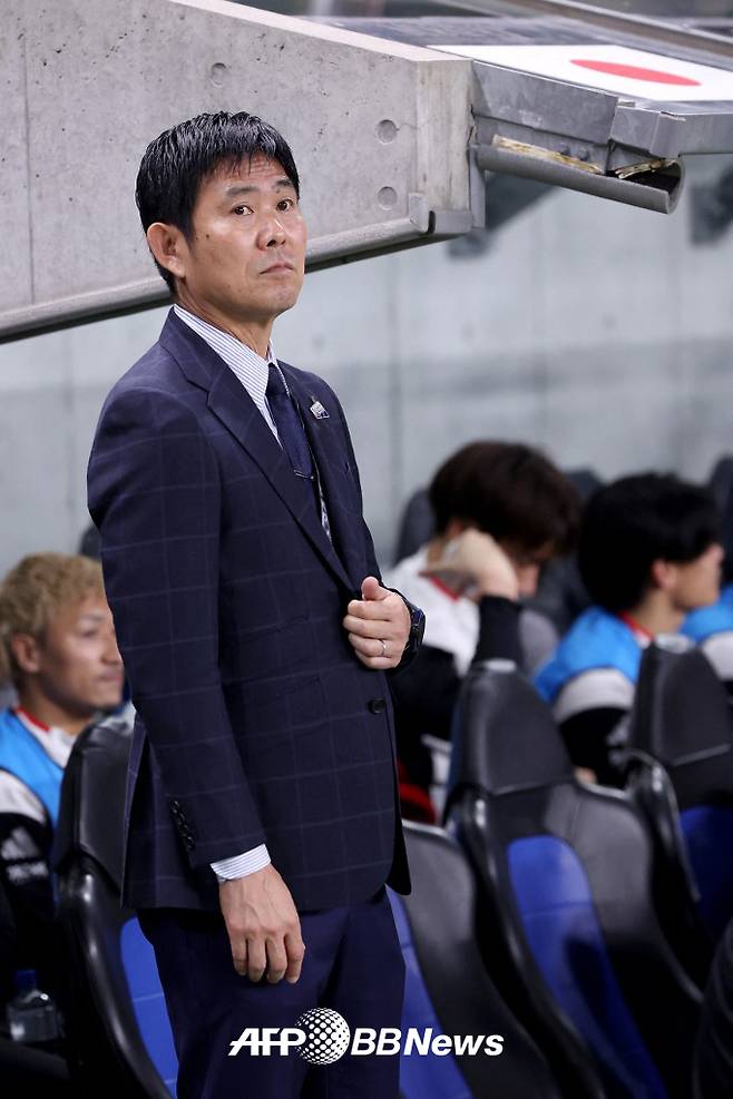 韓보다 더 당황한 日축구, 비아시아팀 상대 '3경기째 충격 무승'