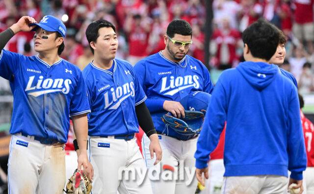 '선발 3⅓이닝 만에 내리면 뭐 하나' 삼성, SSG 불펜 상대로 단 '1득점'…필승조 못 깨면 시리즈 미래 안 보인다 [MD인천 준PO2]